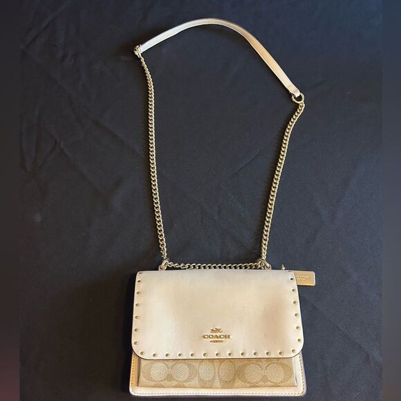 Coach Gold and Cream Women's Bag Used 1 time Excellent Condition - Picture 5 of 12